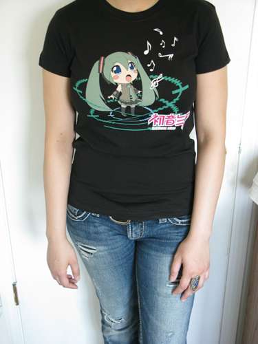 [Product Review] Hot Topic Hatsune Miku Girls T-shirt ...